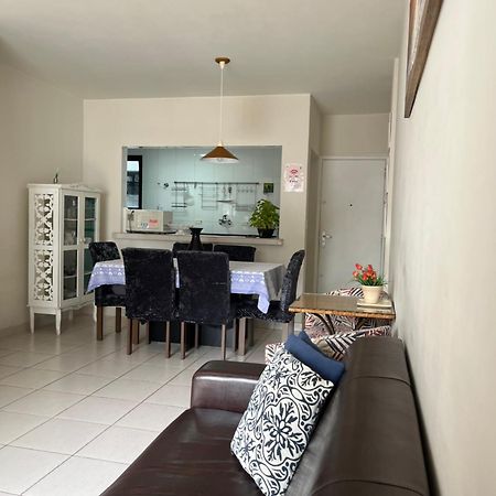 Apartamento Amplo: Praia Próxima em Área Nobre do Guarujá Exterior photo